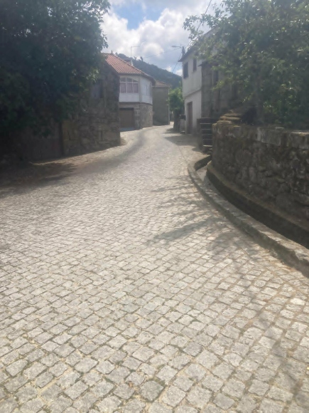 Rua Cimo de Vila